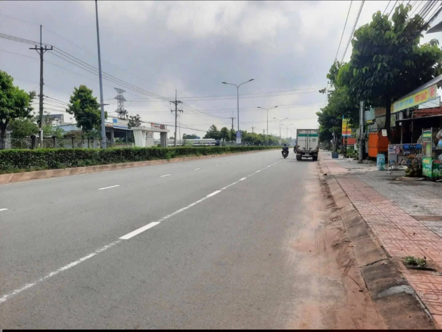 Bán lô đất mặt tiền 7A Hùng Vương, 230m², 2,6 tỷ - Ảnh 1