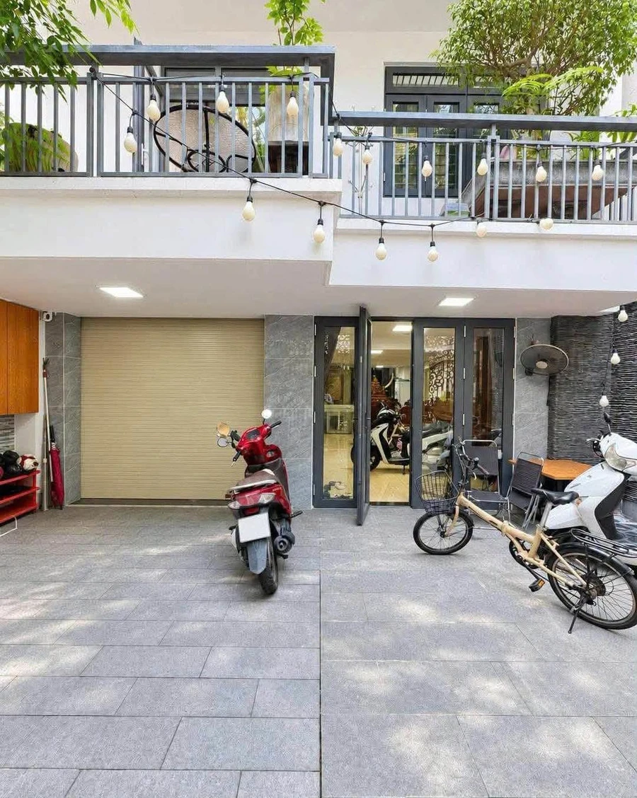 Bán biệt thự sân vườn 126m2, 5PN, Phường 2, Tân Bình - Ảnh thu nhỏ 3