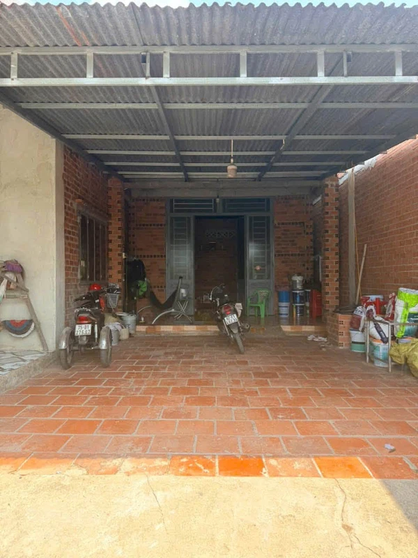 Nhà bán 2PN 130m² Tây Ninh giá 620 triệu