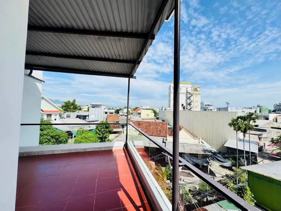 Bán nhà 3 tầng 4PN, 70m2 mặt tiền Quang Trung - Ảnh thu nhỏ 4