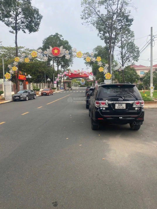 Khách có tin ko. Bán lô đất đẹp vô cùng giá siêu rẻ luôn tại xã Thành Long Châu Thành Tây Ninh