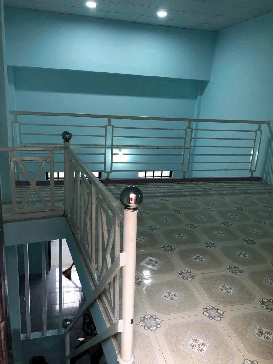 Bán nhà gác 2PN, 39m² Phú Trinh cũ chỉ 700 triệu - Ảnh thu nhỏ 4