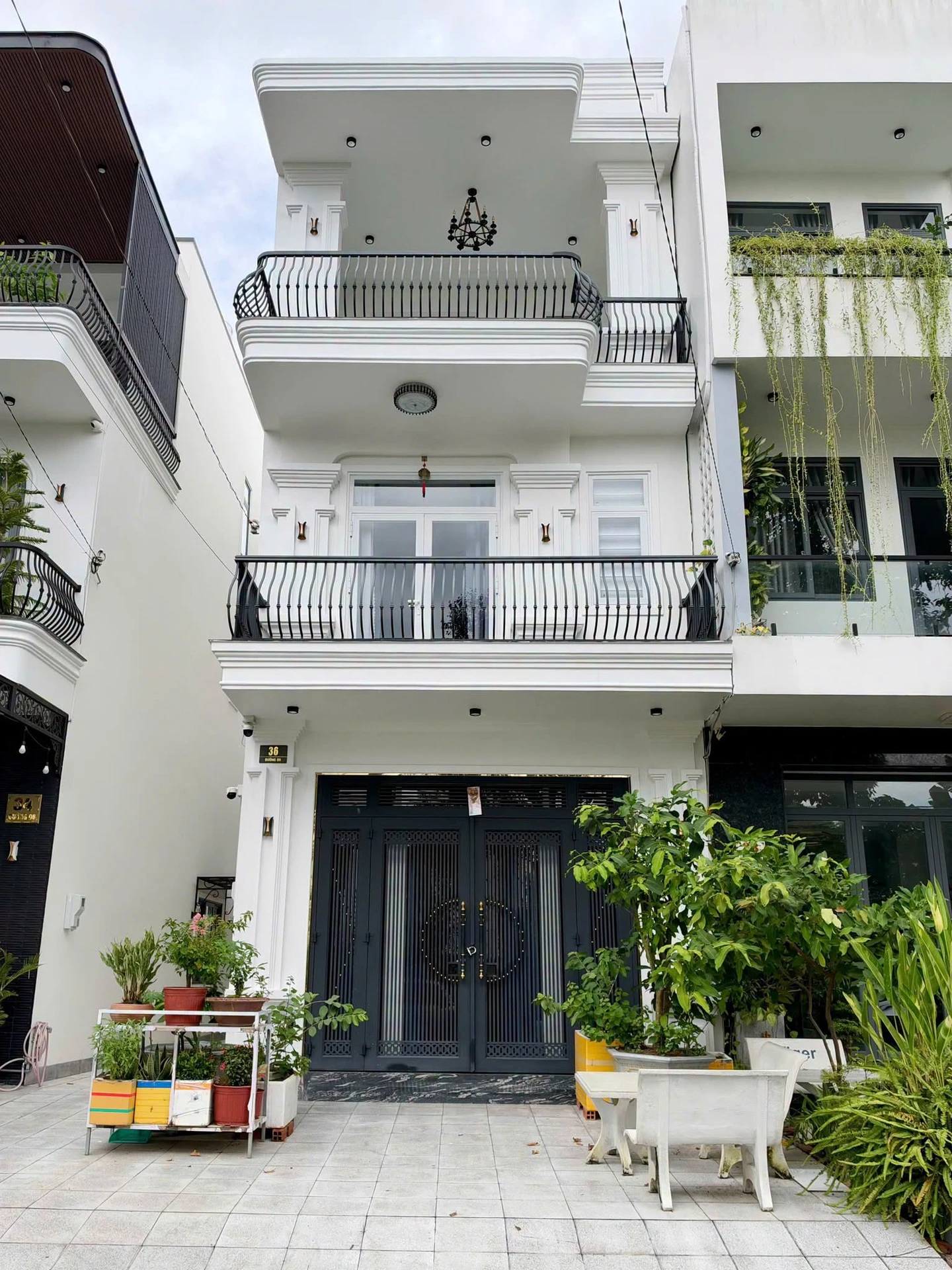 Bán nhà 1 trệt 2 lầu 232,5m² có sổ hồng Cần Thơ - Ảnh 1