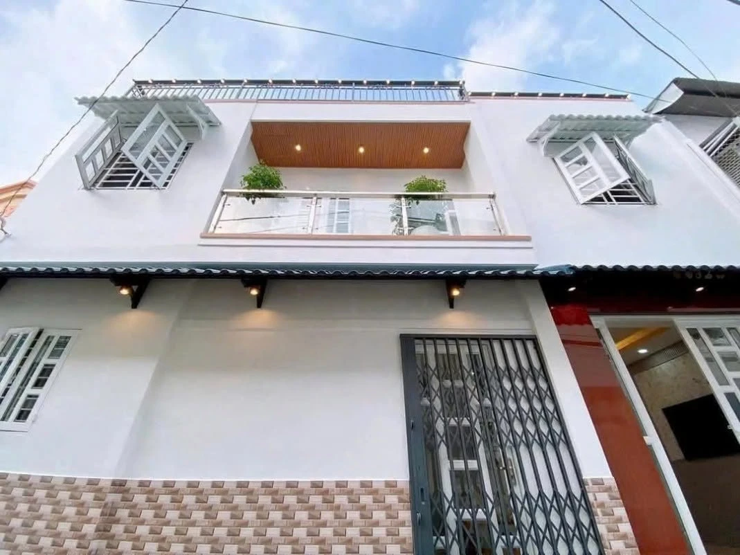 Bán nhà mặt tiền 8m, 32m², full nội thất, Quận 3 - Ảnh thu nhỏ 4