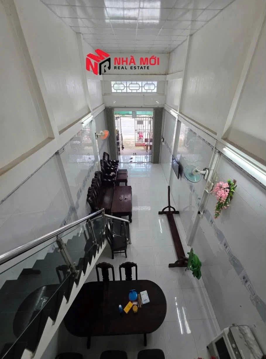 Cho thuê nhà mặt tiền Lý Thường Kiệt, Cà Mau, 2PN, 5 triệu/tháng - Ảnh 1