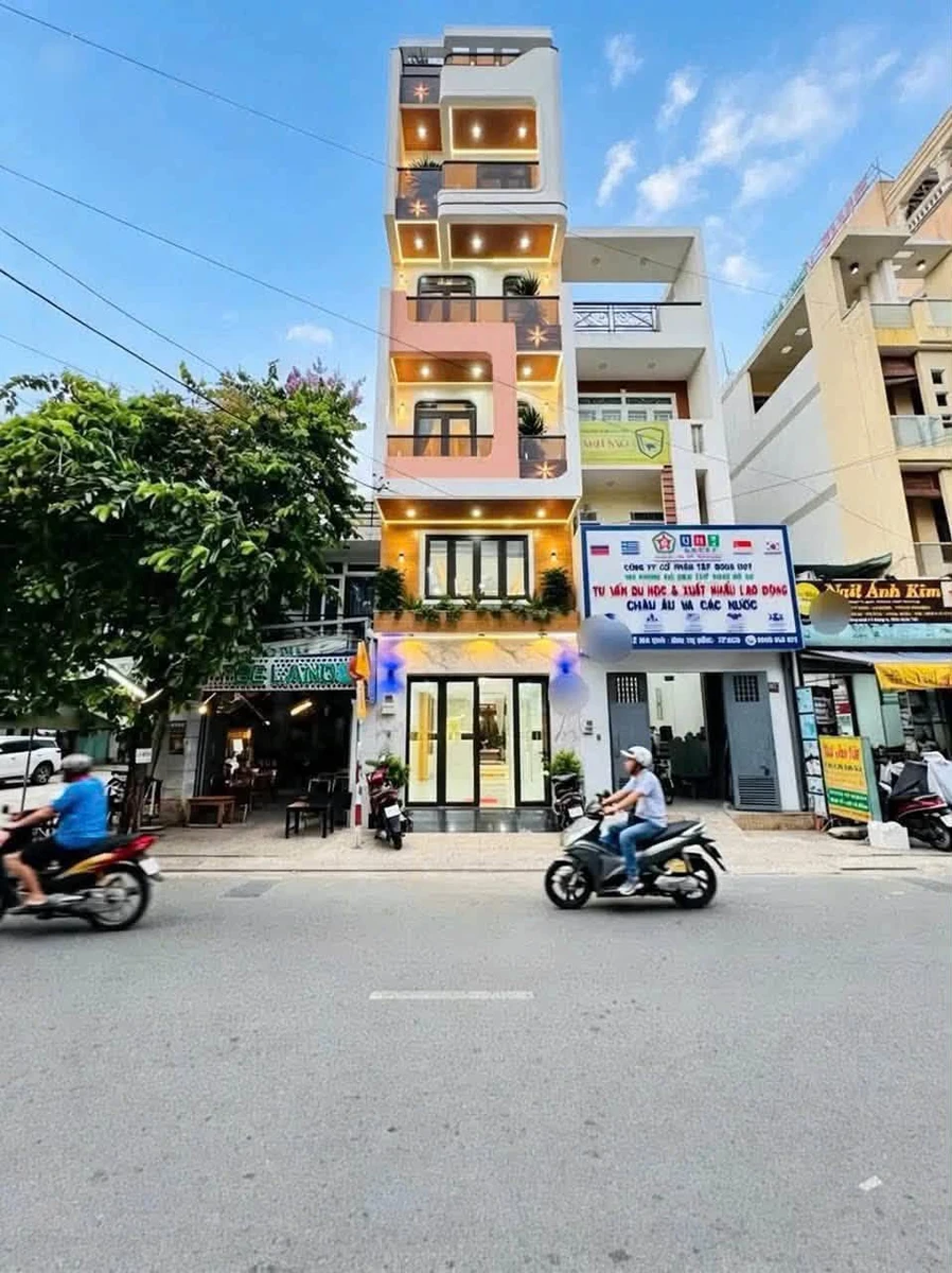 Bán nhà mặt tiền 6 tầng có thang máy 4x20m đường Lê Văn Quới, Bình Tân giá 13,99 tỷ - Ảnh 1