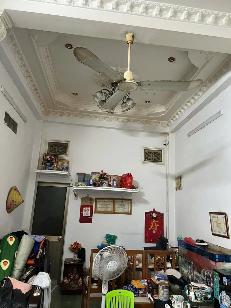Bán nhà mặt tiền gần Phạm Văn Đồng 55,2m² giá hơn 4 tỷ - Ảnh thu nhỏ 2