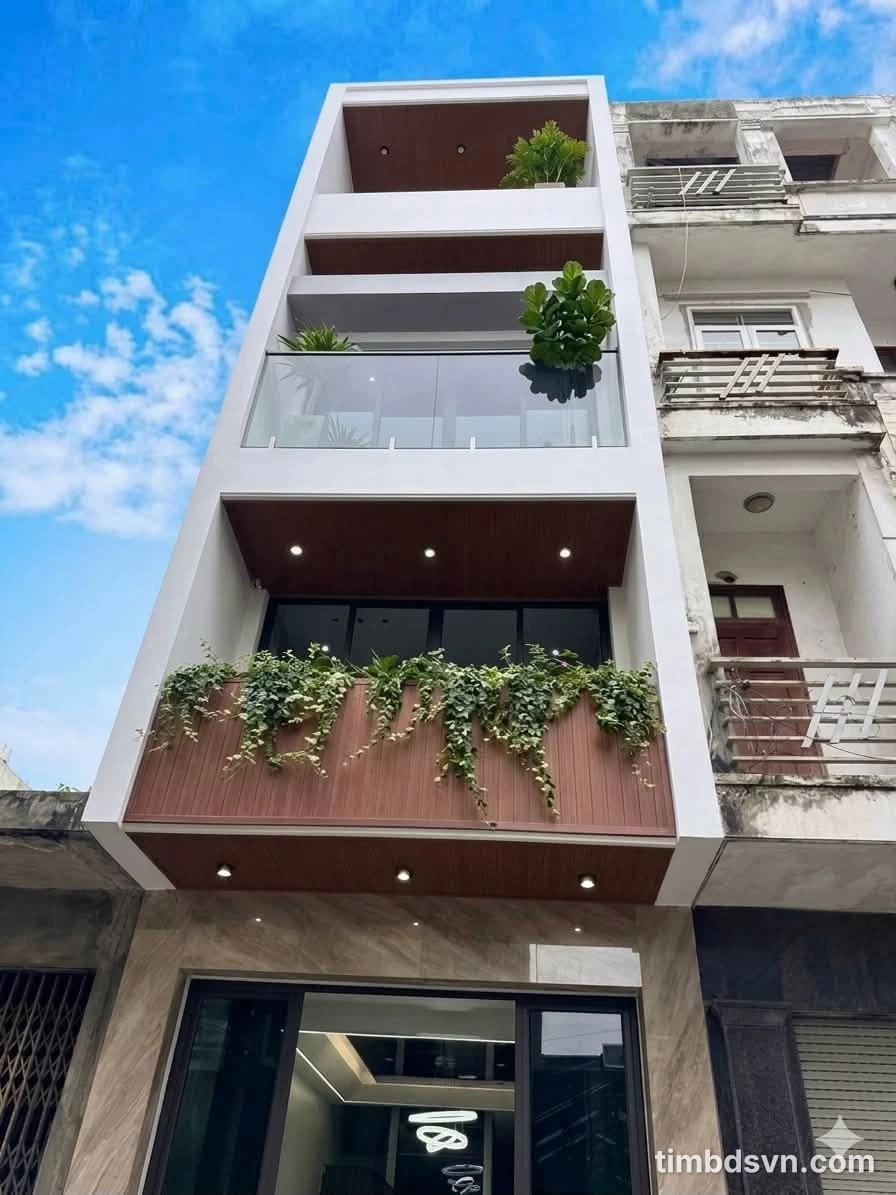 Bán nhà 4 tầng 70m² Lê Lợi, giá 9,5 tỷ - Ảnh 1