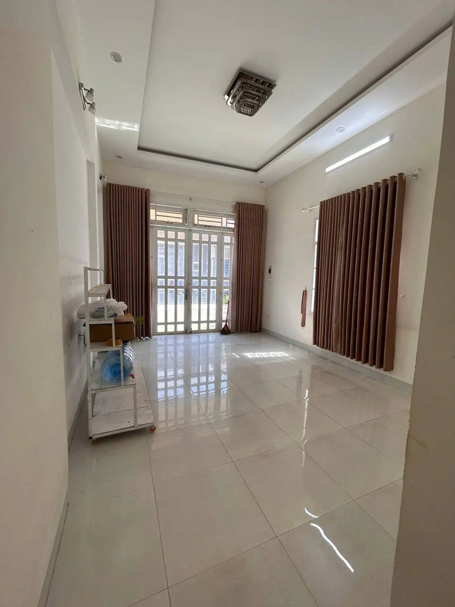 Bán nhà 2 mặt tiền 64m² trung tâm phố cổ, 3.2 tỷ - Ảnh thu nhỏ 4