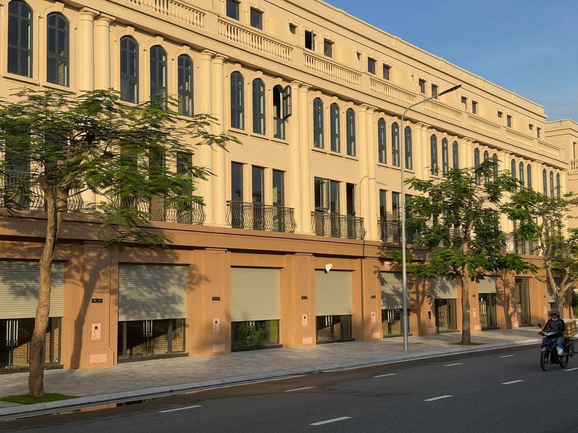 Bán shophouse đường Hạnh Phúc 90m2 Hải Phòng 9 tỷ - Ảnh 1