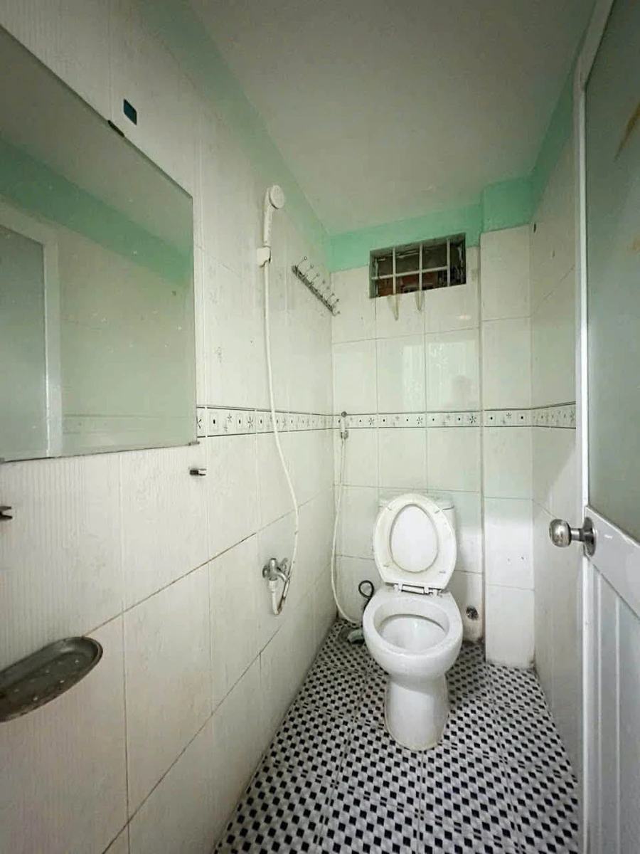 Bán nhà 3,59 tỷ, 4 PN, 27 m² Tân Thuận - Ảnh thu nhỏ 3