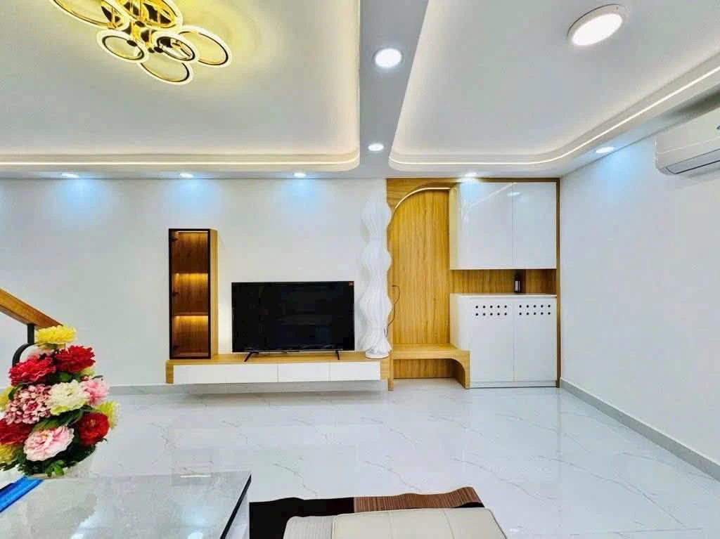 Bán nhà phố Lê Văn Duyệt 45m² 4PN 5WC nội thất đầy đủ - Ảnh thu nhỏ 3