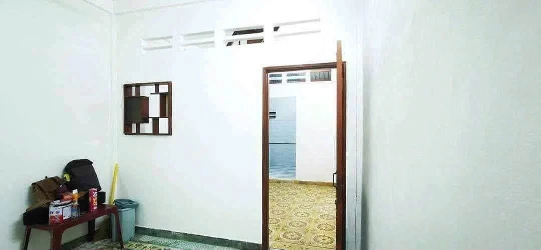 Bán nhà hẻm 8m Cao Thắng, Phường 12, Quận 10, 33m², giá 5,5 tỷ - Ảnh thu nhỏ 2