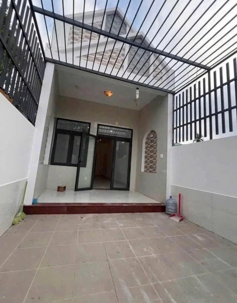 Bán nhà cấp 4 bê tông 108m² Phan Thiết - Ảnh 1