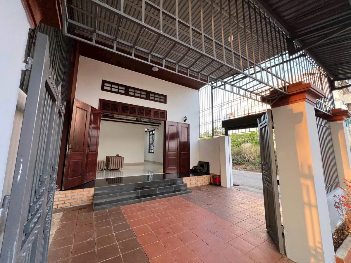 Bán nhà 2 mặt tiền đường Triệu Quang Phục 50m², 3PN, giá 3,099 tỷ - Ảnh 1