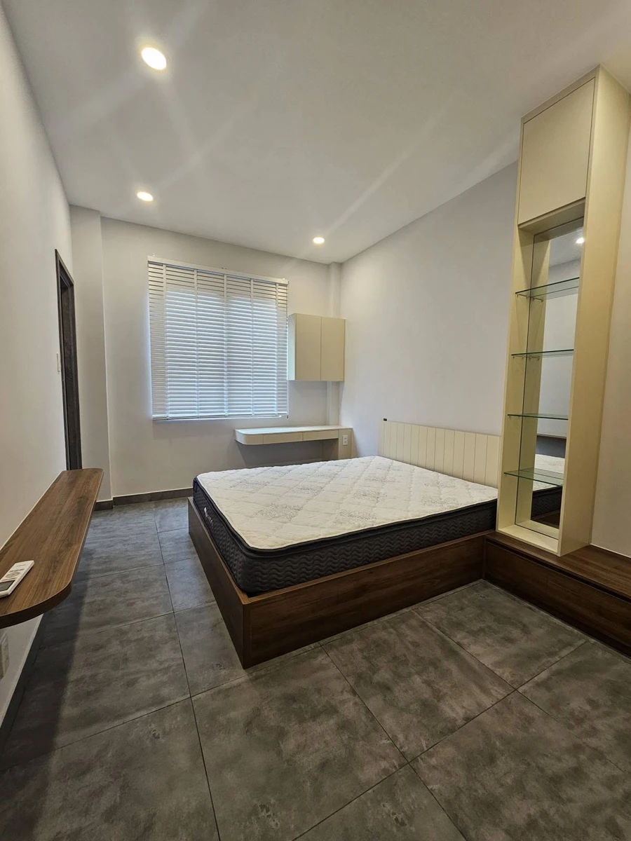 Bán nhà 3 tầng Linh Tây, Thủ Đức, 65m², 8,2 tỷ - Ảnh thu nhỏ 4
