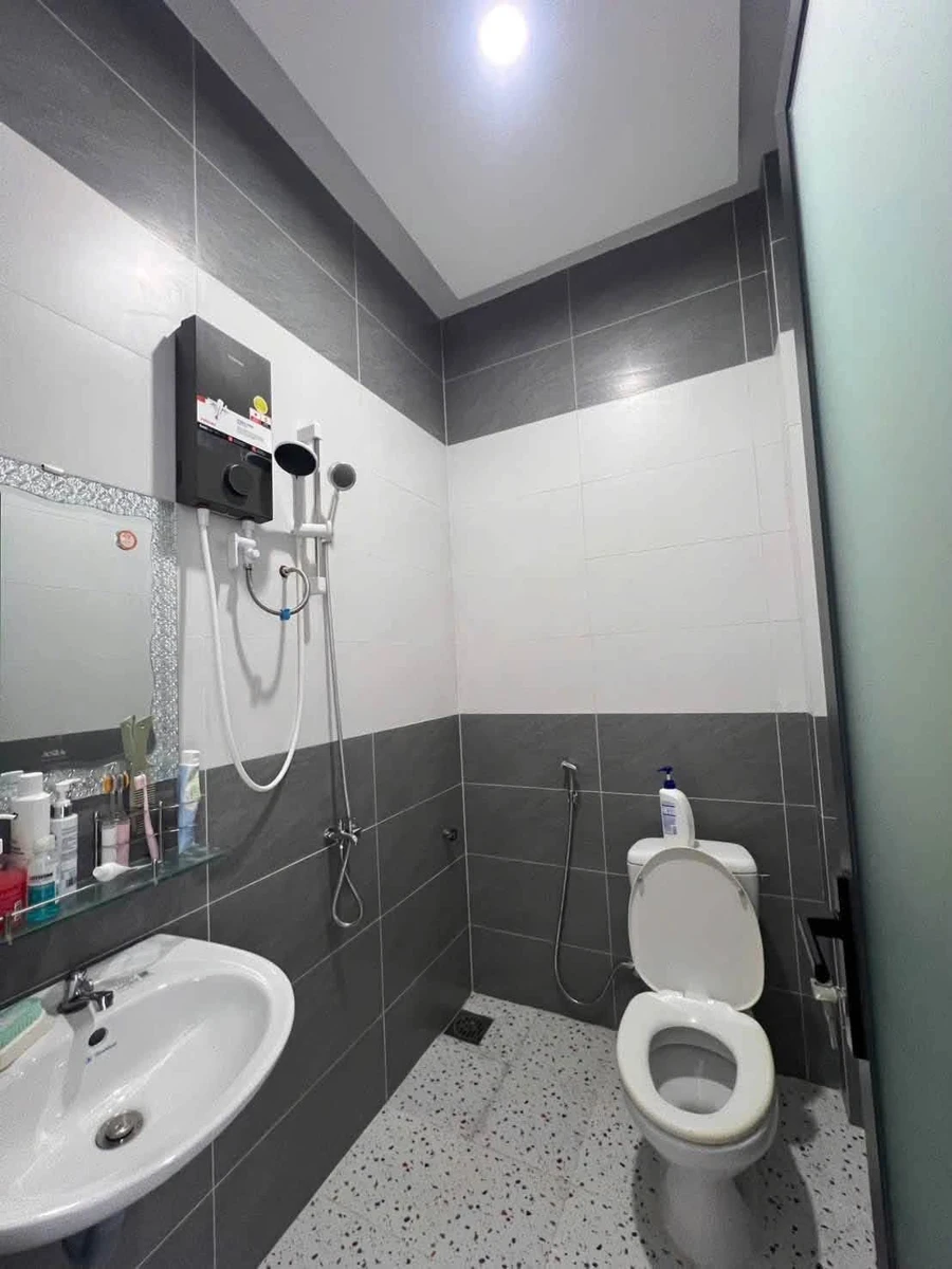 Bán nhà 1 trệt 1 lầu 48m2 Phan Thiết, Lâm Đồng - Ảnh 1