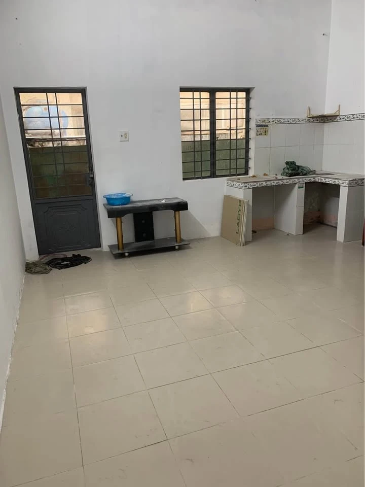 Cho thuê nhà mặt tiền Lý Thị Huê, Rạch Giá 99m² 4 triệu/tháng - Ảnh thu nhỏ 3