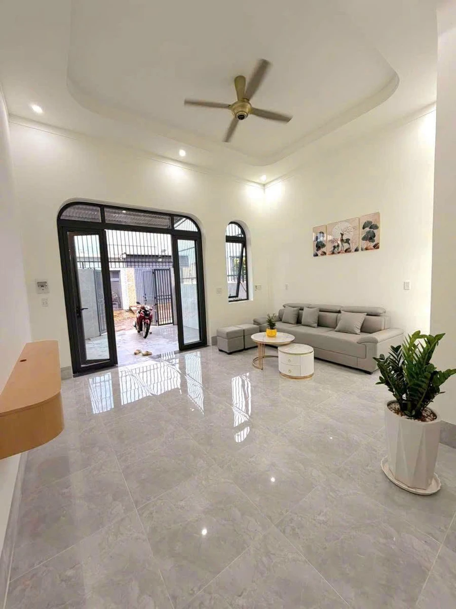 Bán nhà mặt tiền 61m², 2PN Tân Xuân 1 tỷ 650 - Ảnh thu nhỏ 2