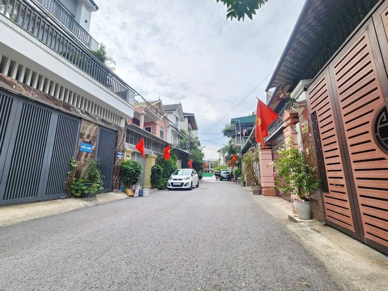 Bán đất 118.6m2 khối 18 Nghi Phú Vinh 6 tỷ 700 triệu