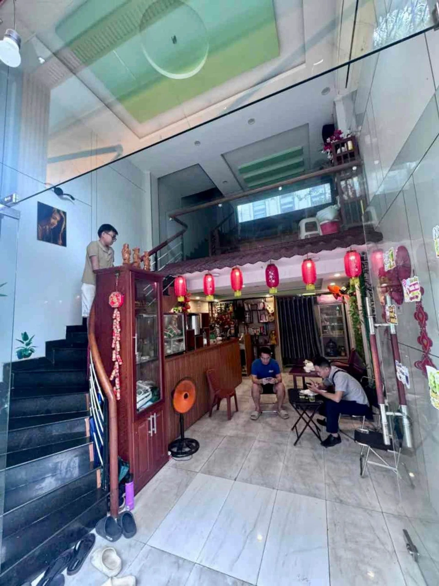 Bán nhà 4 tầng mặt tiền Tô Hiến Thành Sơn Trà 34.6m2 hơn 7 tỷ - Ảnh thu nhỏ 2