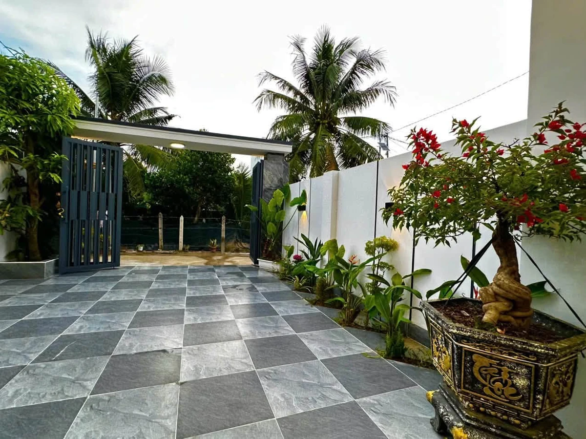 Bán villa 2 tầng 3 PN 110m² Phú Lộc Tây 3, Diên Khánh - 3.39 tỷ - Ảnh thu nhỏ 2