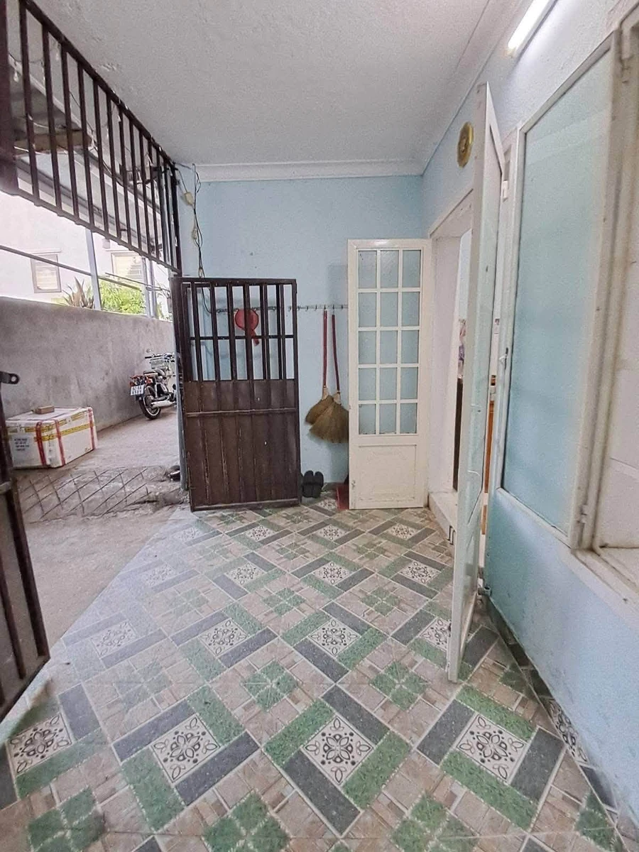 Bán nhà gác lửng 2 phòng ngủ 50m² Quận 8 - Ảnh thu nhỏ 2