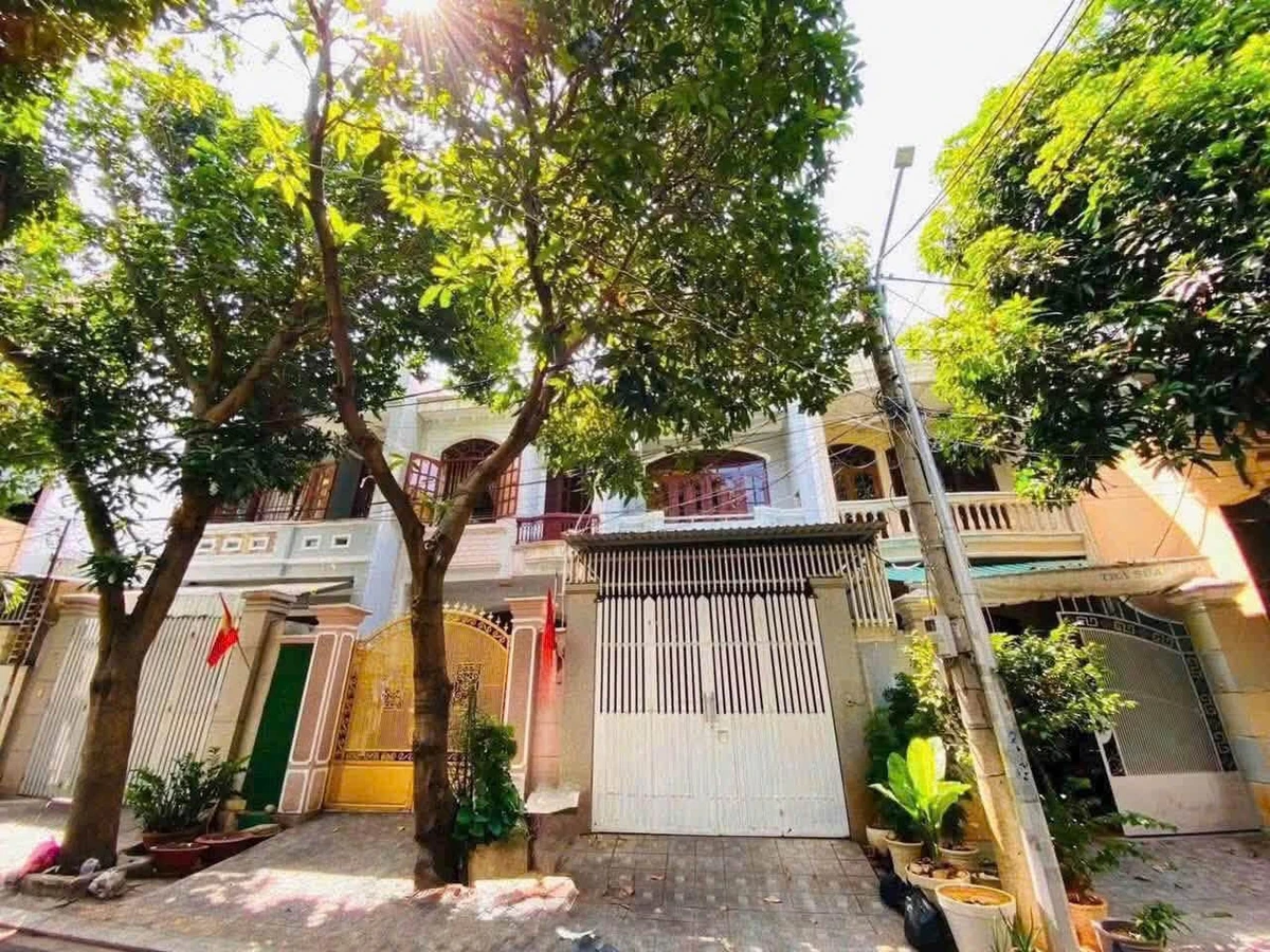 Bán nhà 1 trệt 2 lầu 93m² khu nội bộ gần trường Song Ngữ, TP. Vũng Tàu - Ảnh 1