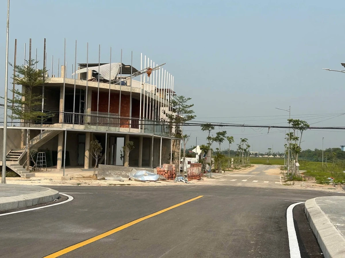 Bán đất mặt tiền đường 13,5m KQH Tôn Thất Cảnh, 96m2, view công viên, An Cựu, Huế - Ảnh thu nhỏ 2