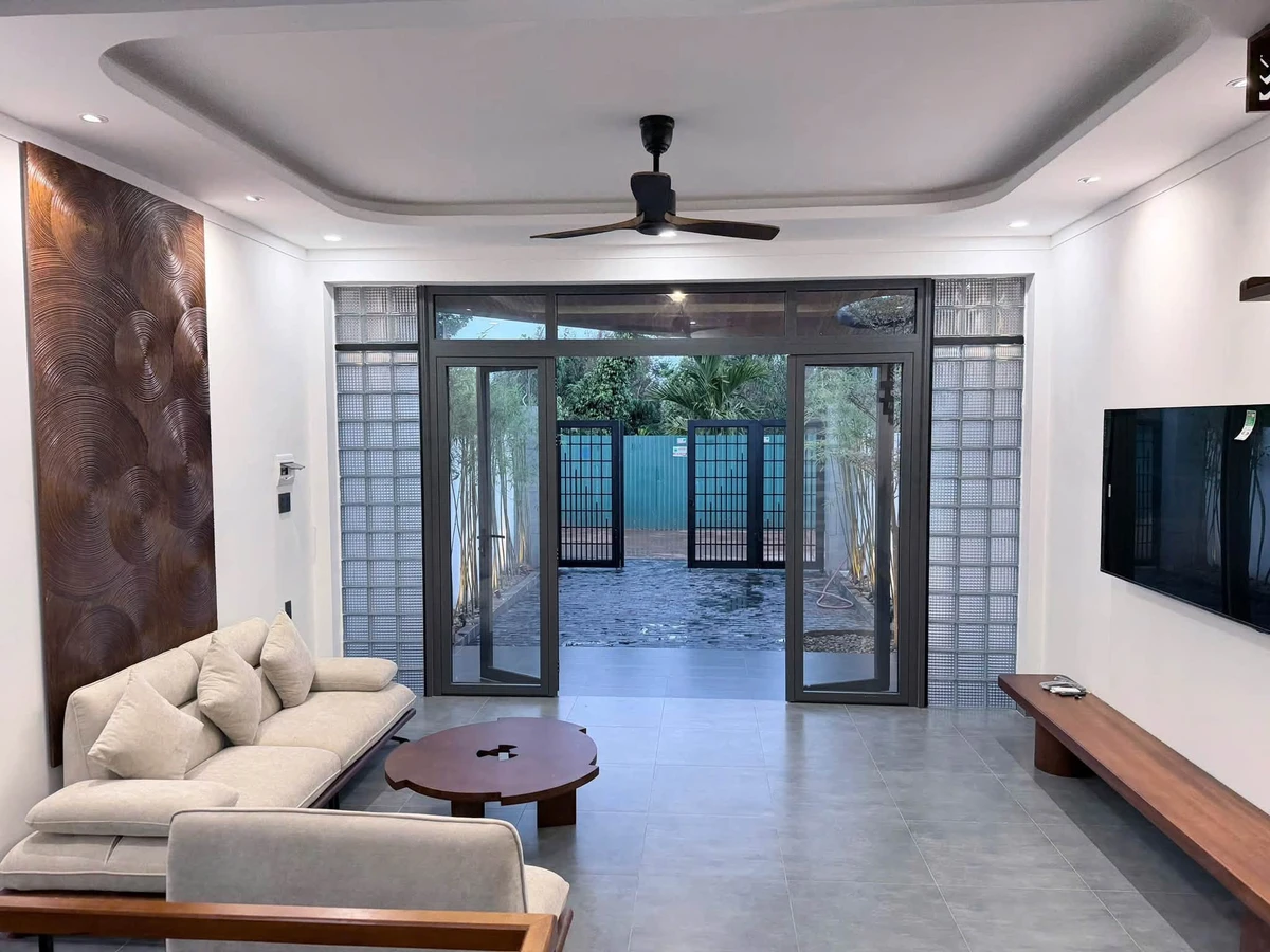 Nhà bán 3 phòng ngủ 85m² với giếng trời Tân An Đắk Lắk - Ảnh thu nhỏ 2