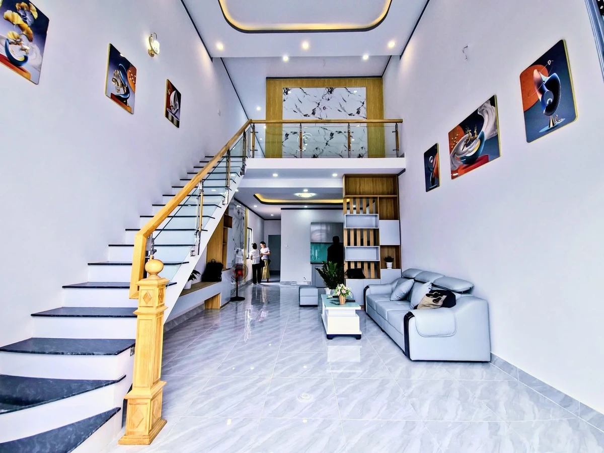 Nhà 100m² 3PN full nội thất Tân Biên 2.95 tỷ - Ảnh thu nhỏ 5
