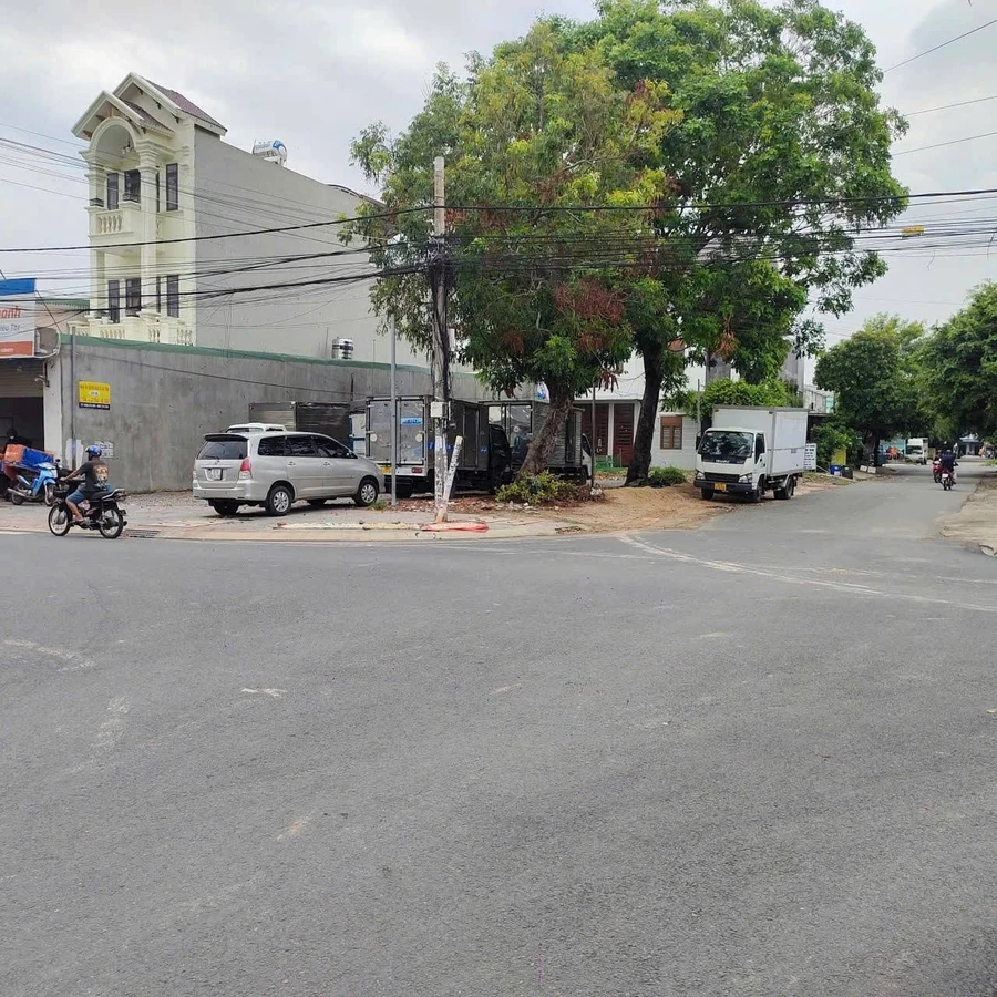 Bán đất mặt tiền chợ 300m² Thuận An, Bình Dương - Ảnh 1