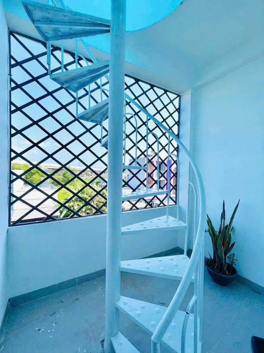 Bán nhà 1 trệt 2 lầu 50m2, 3PN Quận 9 - Ảnh thu nhỏ 3