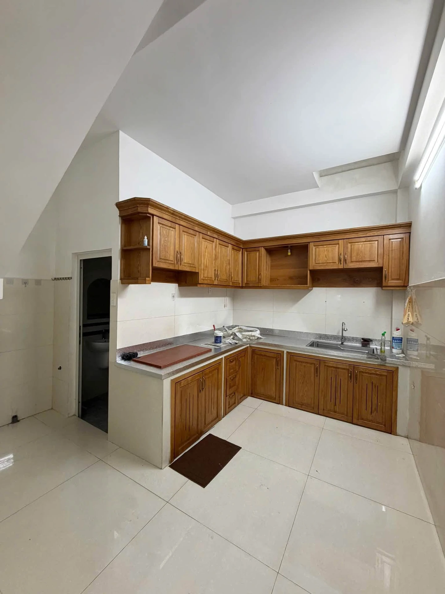 Bán nhà hẻm xe hơi 44m² 2PN gần Aeon Tân Phú 4 tỷ - Ảnh 1