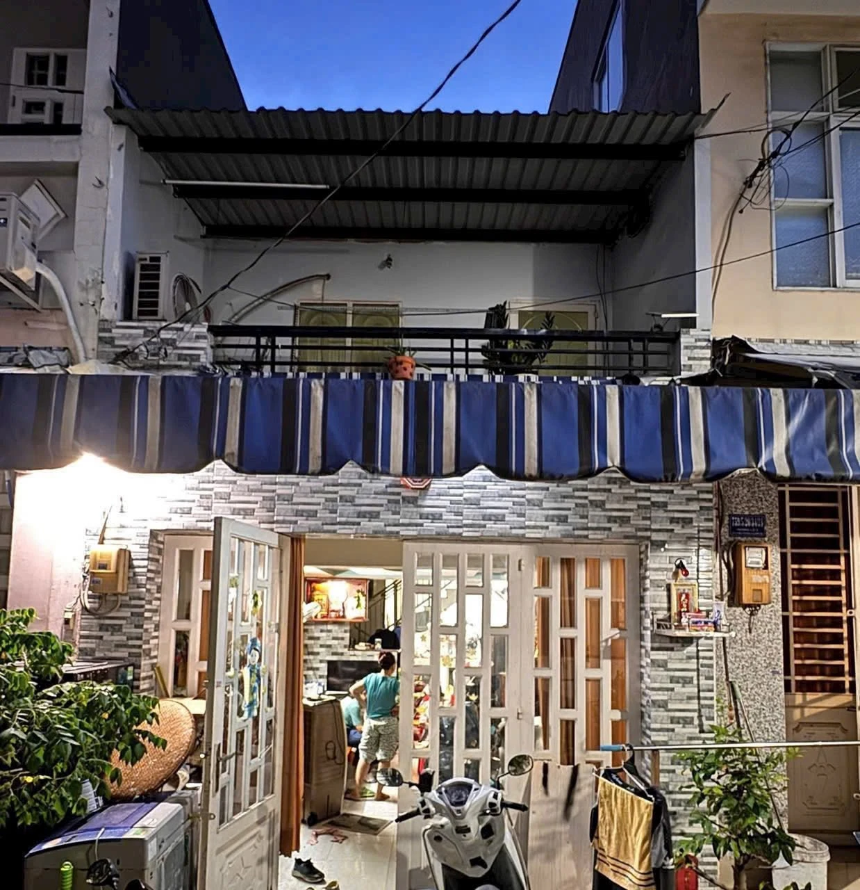Bán nhà hẻm 759 Hương Lộ 2, 4x10m, 1 trệt 1 lầu, 2PN, giá 3,58 tỷ, Bình Tân - Ảnh 1
