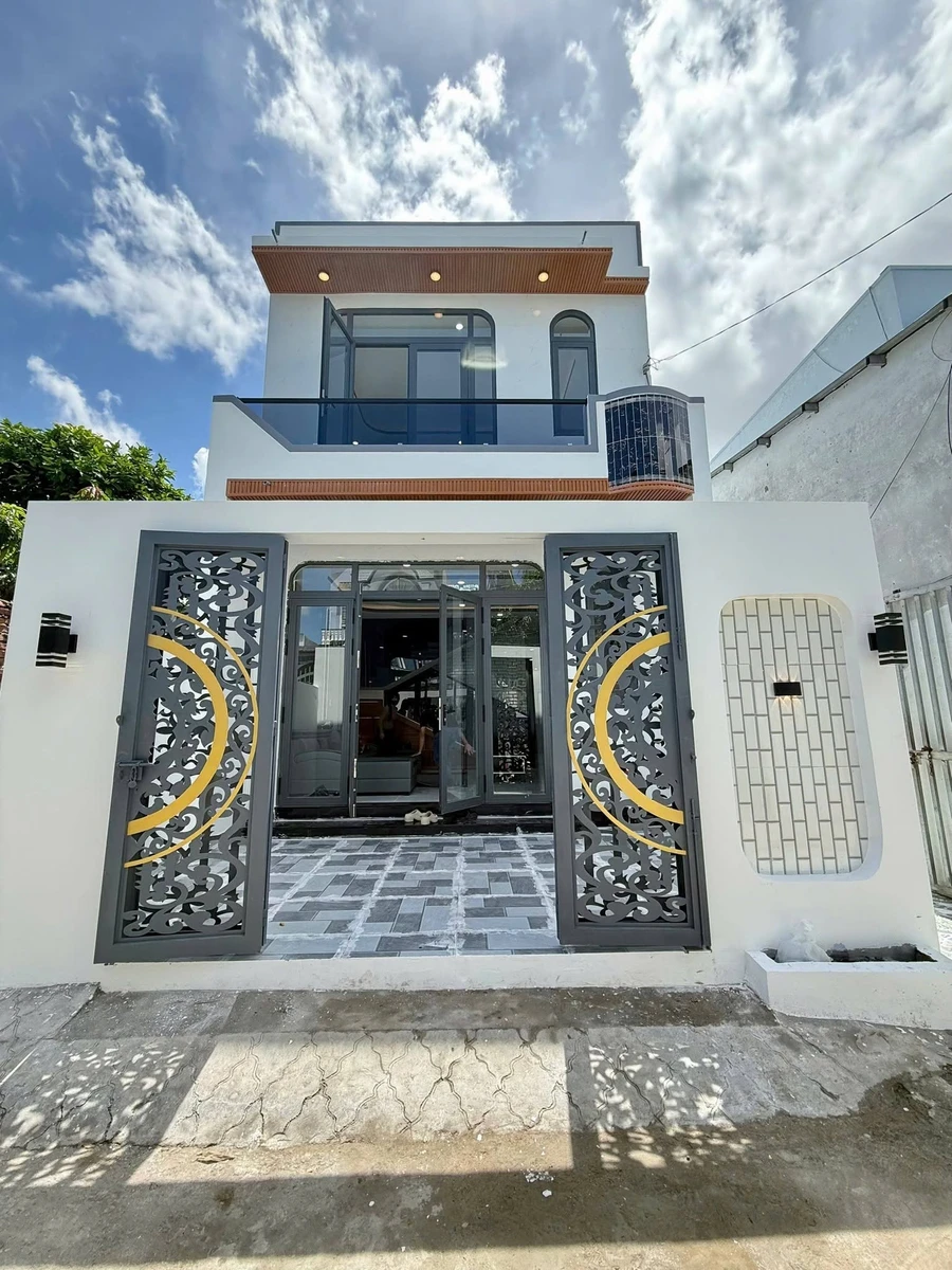 Bán nhà 1 trệt 1 lầu 84 m² Quang Trung 2 tỷ 90 triệu - Ảnh 1