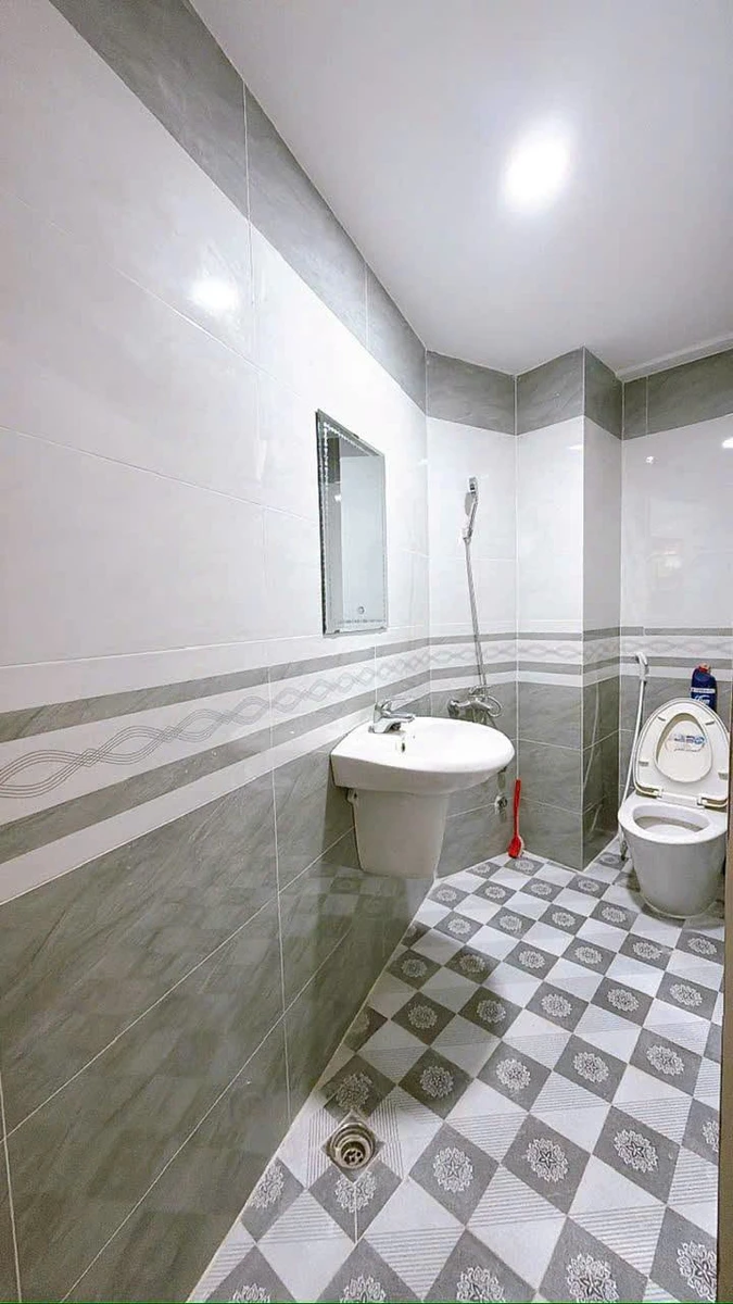 Bán nhà mới Quận 4, 116.3m², 3PN 3WC, 4.59 tỷ - Ảnh thu nhỏ 3