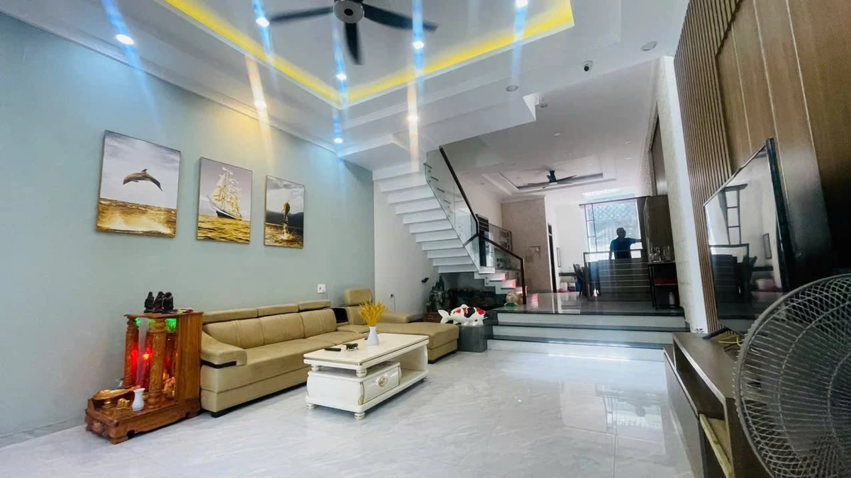 Bán nhà 3 tầng KĐT Phước Long 188m² 10 tỷ Nha Trang - Ảnh thu nhỏ 5