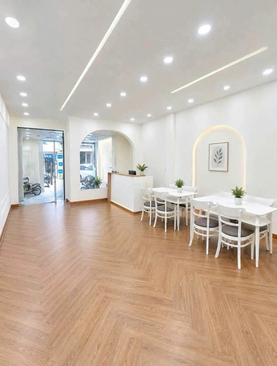 Cho thuê nhà mặt tiền 5m x 20m Phú Nhuận, 39 triệu/tháng - Ảnh thu nhỏ 3
