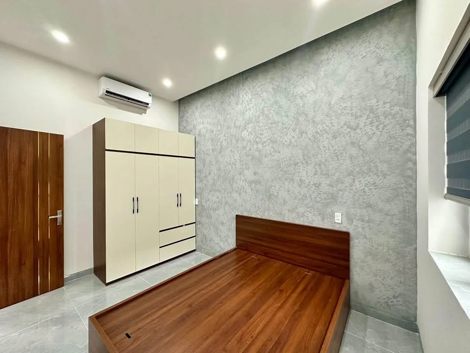 Bán nhà 2 mê 8x14m, 3 phòng ngủ, Quận 5 - Ảnh thu nhỏ 3