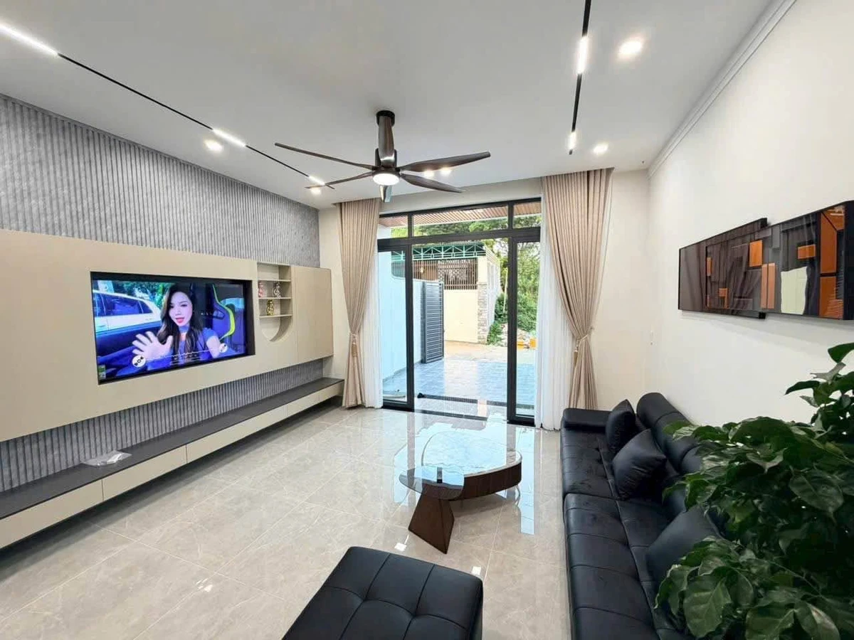 Bán nhà hẻm Mai Thị Lự 100m² 3 phòng 3,85 tỷ - Ảnh thu nhỏ 3