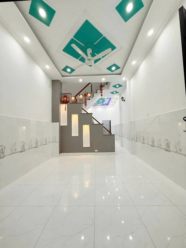 Bán nhà 2 phòng ngủ 68m² giá 1,65 tỷ Tây Ninh