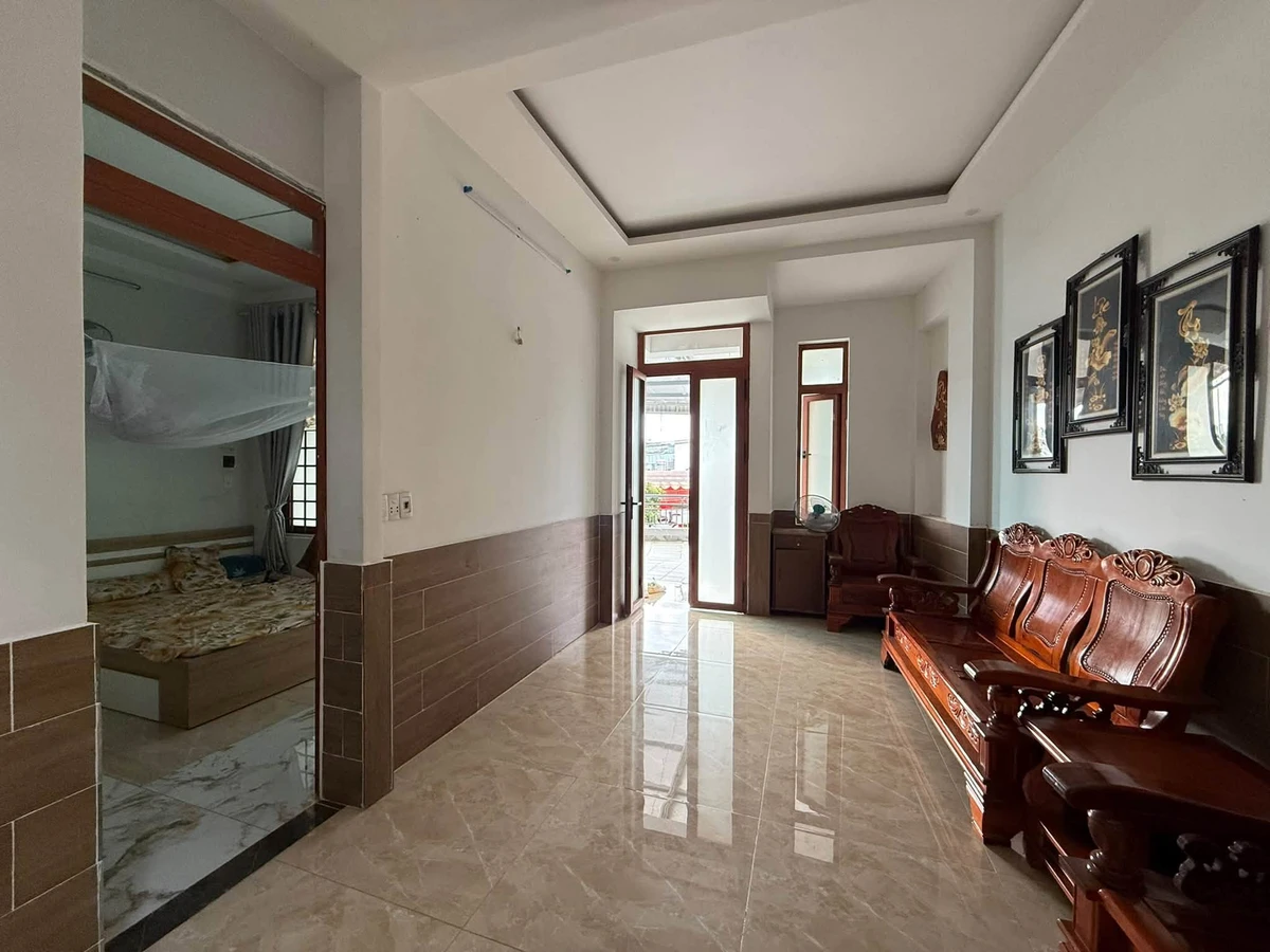 Bán nhà 3 lầu mặt tiền Nguyễn Công Trứ, 131m², Quận 1 - Ảnh thu nhỏ 5