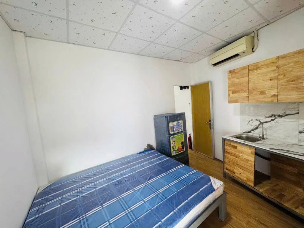 Bán nhà lô góc 50m² 4 tầng Nguyễn Văn Nguyễn Quận 1 - 7 tỷ - Ảnh thu nhỏ 2