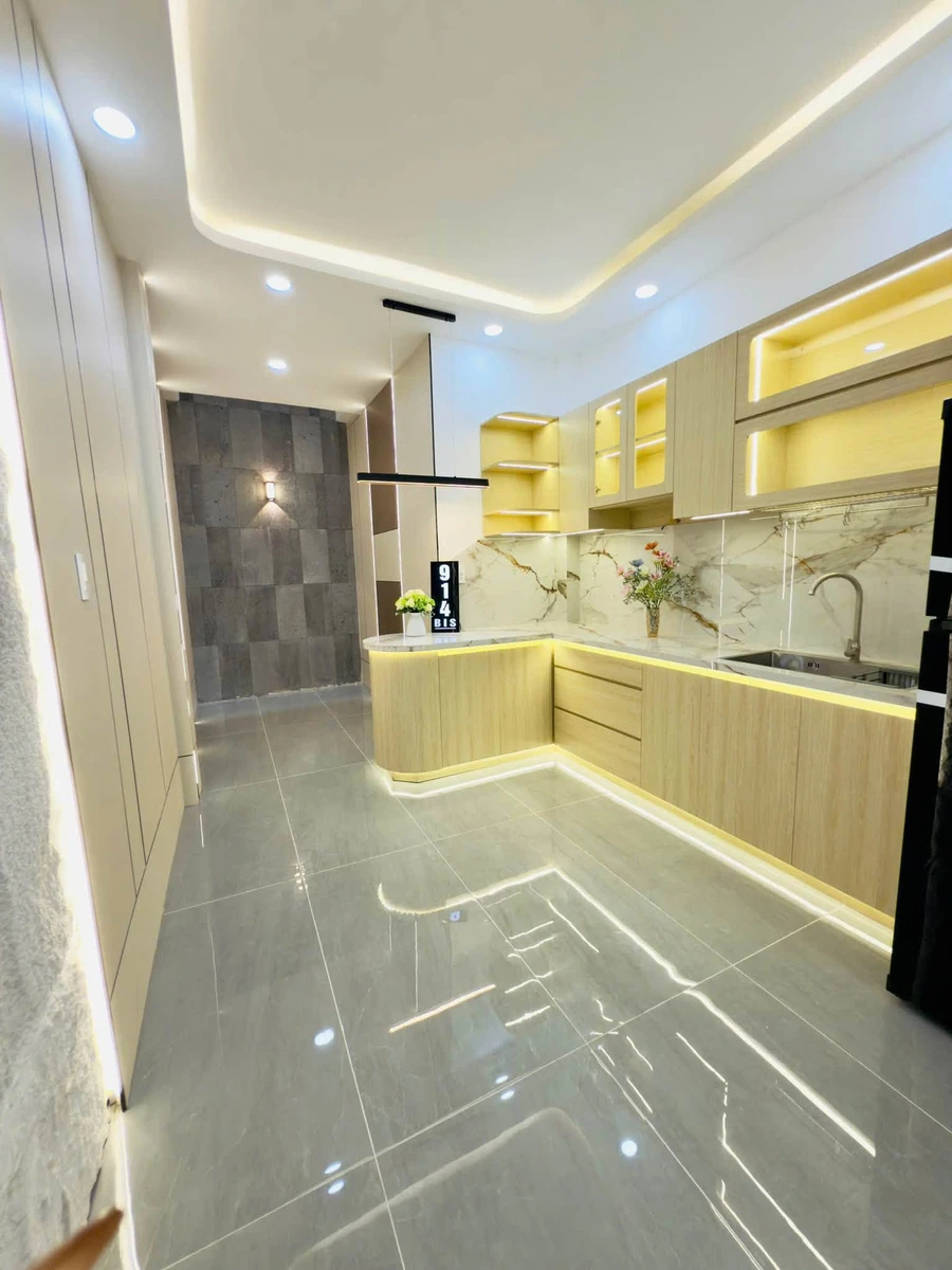Nhà cho thuê 4PN 64m2 kinh doanh mặt tiền Q6 18 triệu/tháng - Ảnh thu nhỏ 3