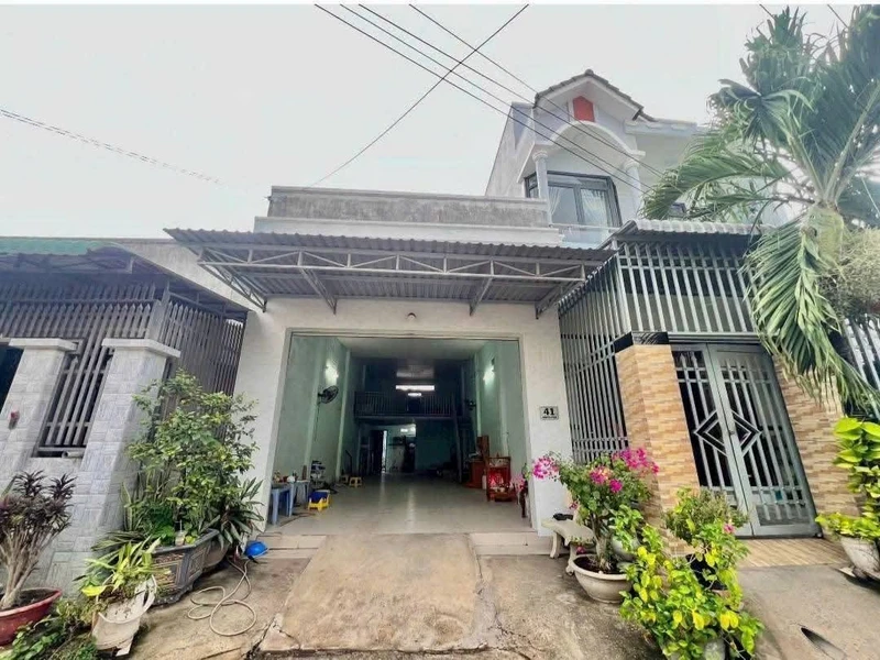 Bán nhà 2 mặt tiền 64.4m² Nguyễn Trãi Phan Thiết 2 tỷ