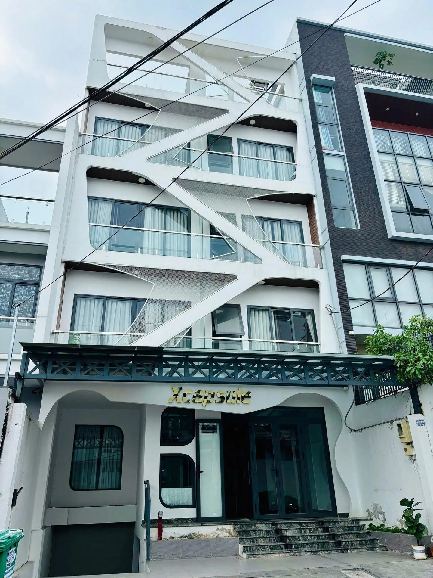 Bán tòa căn hộ dịch vụ 815m² Nguyễn Gia Trí, Bình Thạnh - Ảnh 1