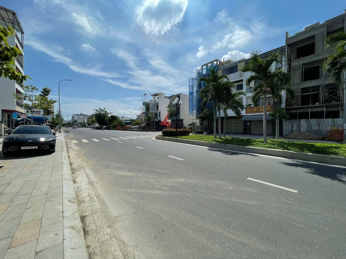 Nhà phố Đường số 22, VCN Phước Long, 232,7m², hơn 10 tỷ - Ảnh thu nhỏ 4