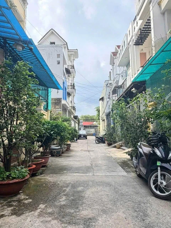 Bán nhà phố 1 trệt 1 lầu 52m2, 2PN, giá 4,05 tỷ, Thới An, Quận 12