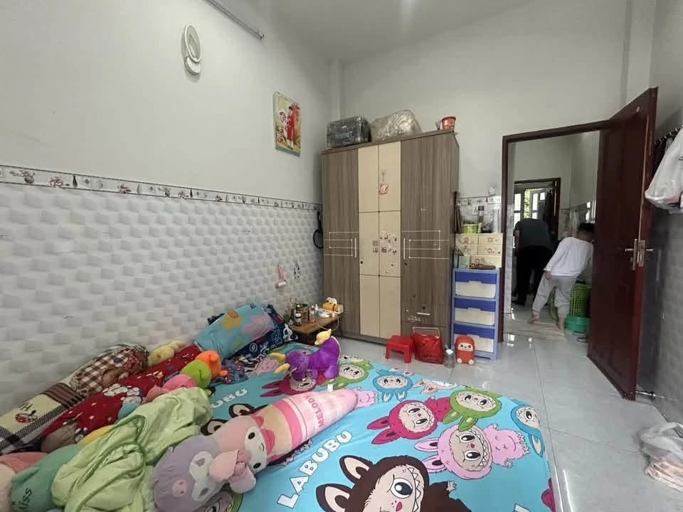 Bán nhà hẻm 2 mặt Trần Hưng Đạo Quận 5, 35m2, 2 tầng, 3PN 2WC, giá 6,8 tỷ - Ảnh 1